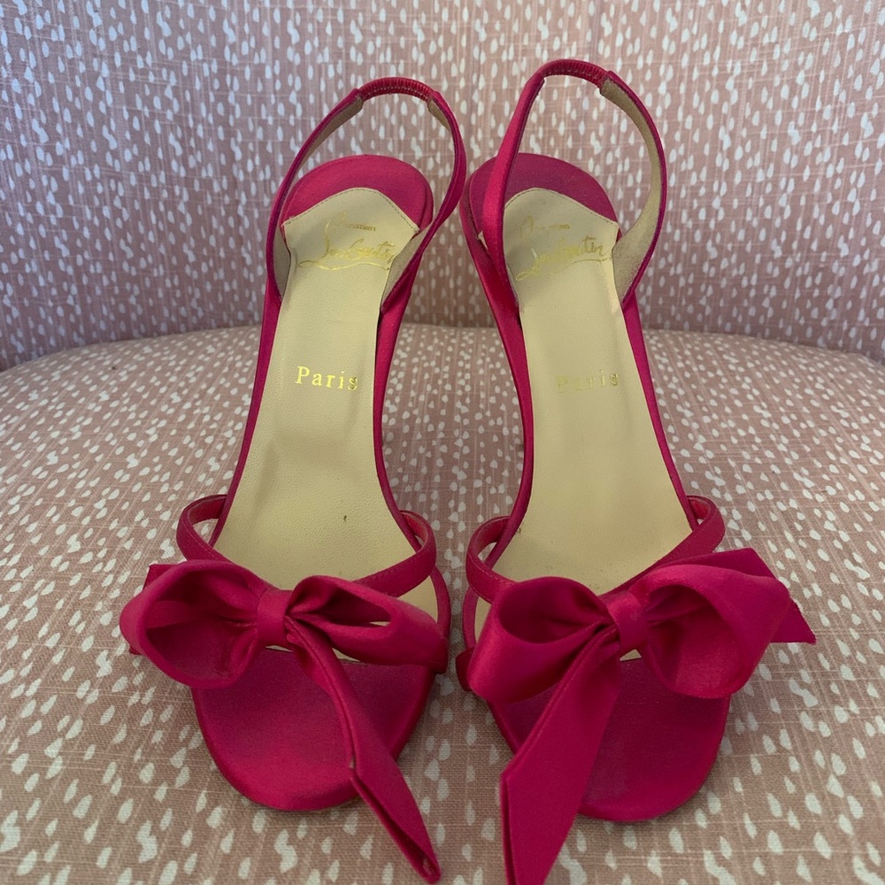 Christian Louboutin Grusanda Sandal - Pink Satin 100mm